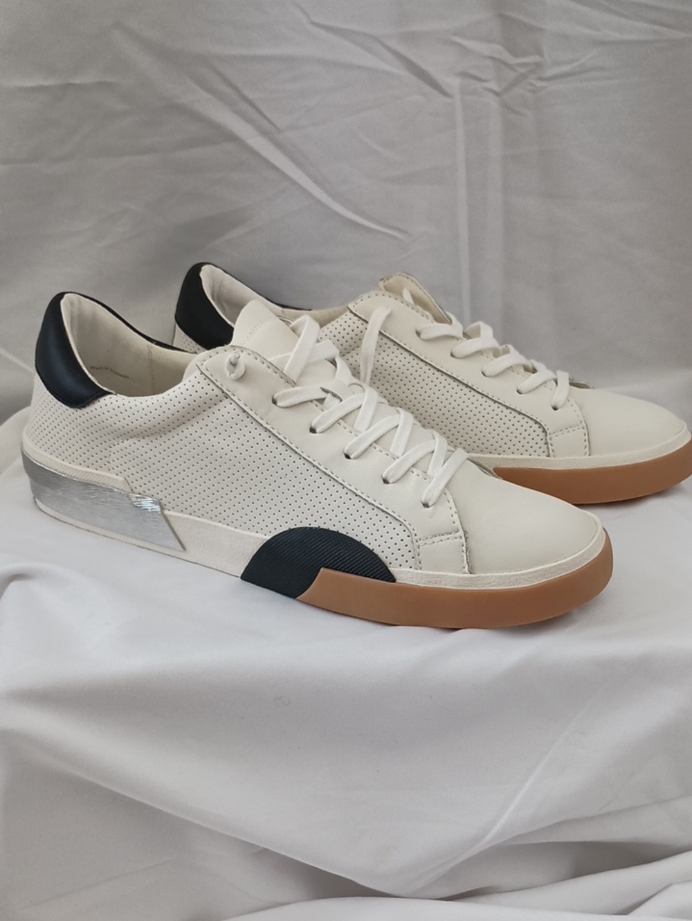 Dolce Vita Zina Sneaker. NIB